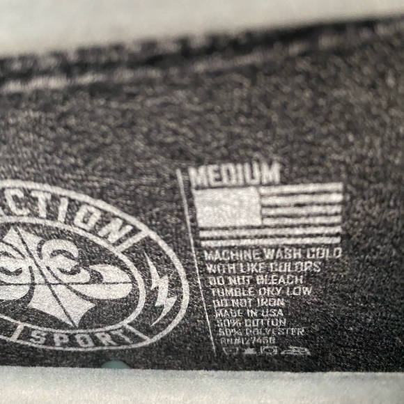 Affliction shirt - Picture 3 of 3